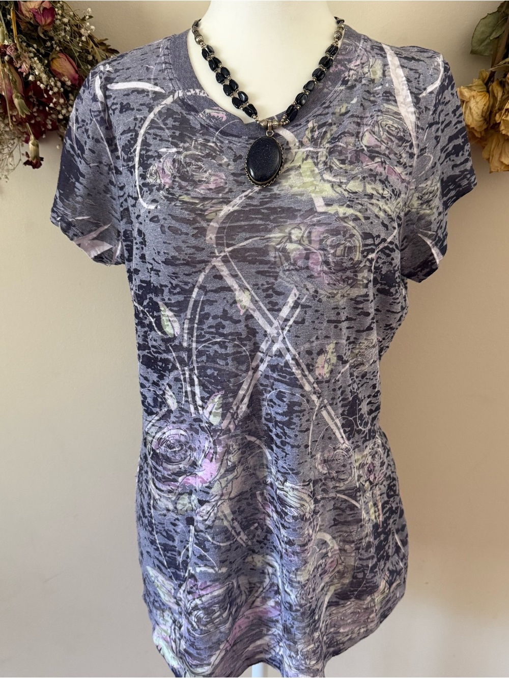 Maurices Gray Rose Printed Short Sleeve Tee with Lavender Accents